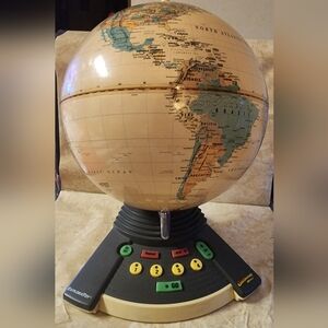 GeoSafari World Globe